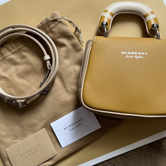 Authentic BURBERRY Mini Top Bag - Picture 11 of 17